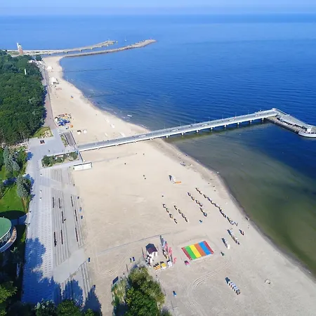 In Ko Obrzeg Near Baltic Beach, Cleaning Included Apartamento